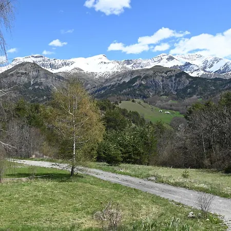 Au Coeur Des Montagnes - 8 Personnes * Le Vernet (Alpes-de-Haute-Provence)